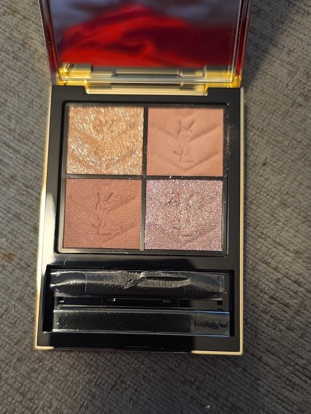 Yves Saint Laurent Quad Eyeshadow Palette — Valentine's Day Release Quad 126